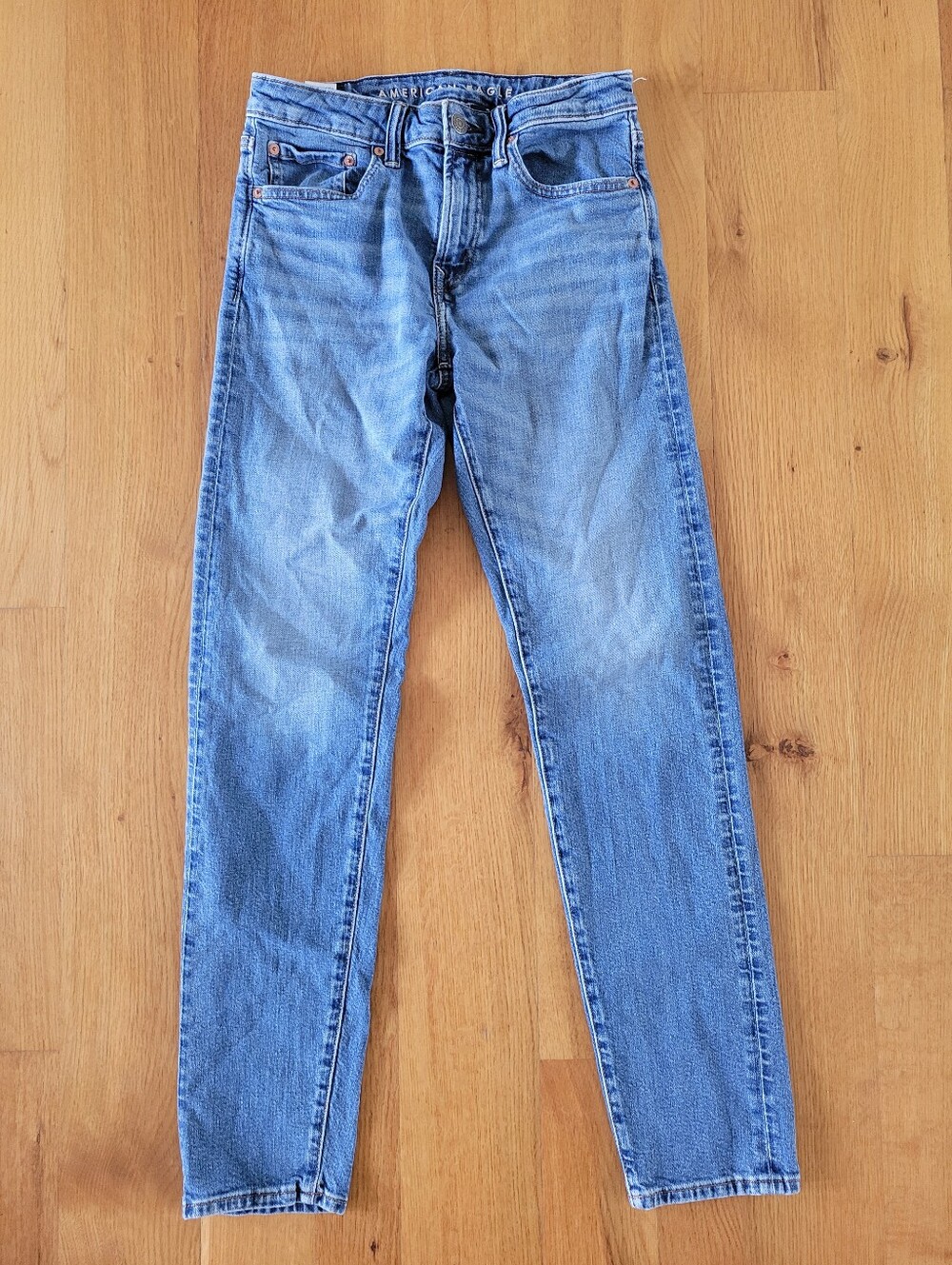 Mens size 28x34 American eagle jeans